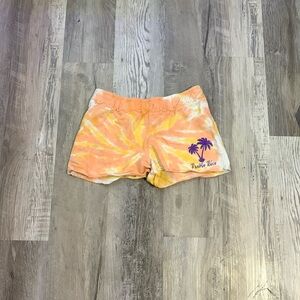 Colorful loose fit shorts